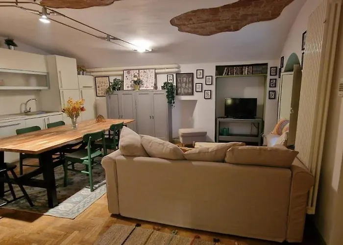 Parlapa Apartman *