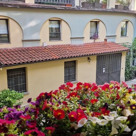 Parlapa Appartement *